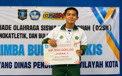 Hafizh Ghaly Aidie Yaza Raih Medali Perunggu O2SN Cabang Bulutangkis, Harumkan Nama MAN 1 Pangkalpinang