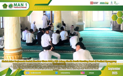 Shalat Ashar Berjamaah Bentuk Karakter Siswa MAN 1 PKP Jelang Gladih Bersih Marching Band di Festival Nganggung Tuatunu 2025