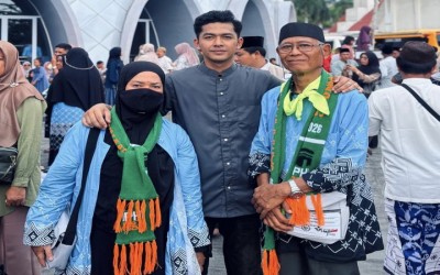 Eka Kadaela, Guru MAN 1 Pangkalpinang, Berangkat Haji Bersama Suami dalam Kloter Jemaah Kota Pangkalpinang